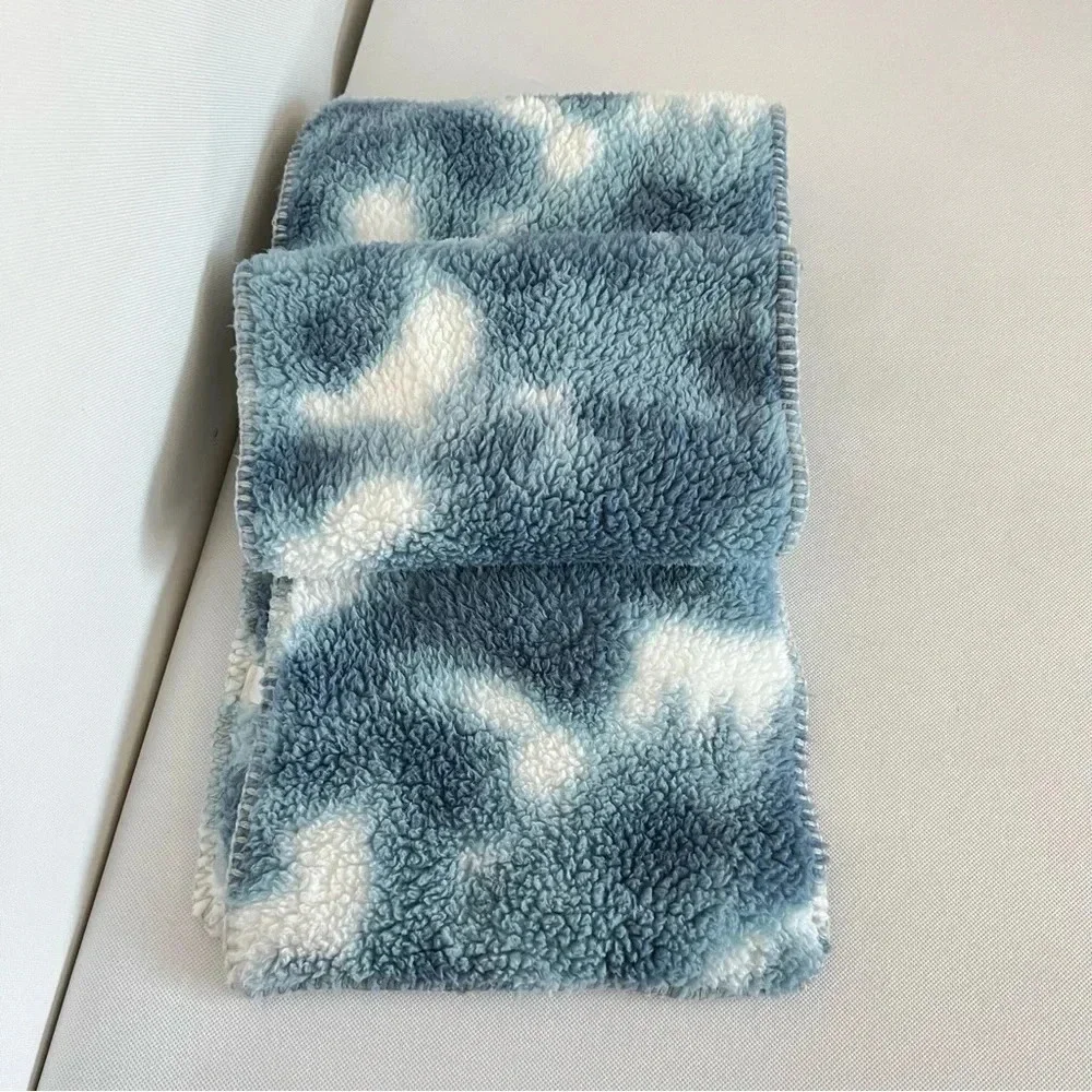 Jenni Fleece Sherpa Scarf Blue/White Tie Dye Print